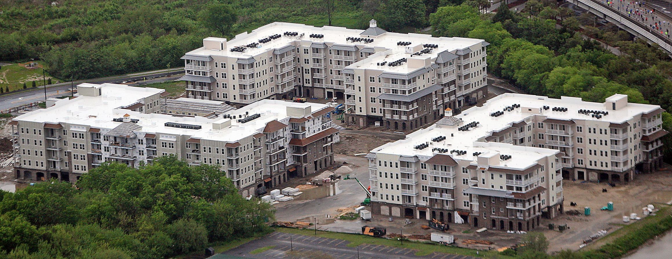 Bridgeside Apartments